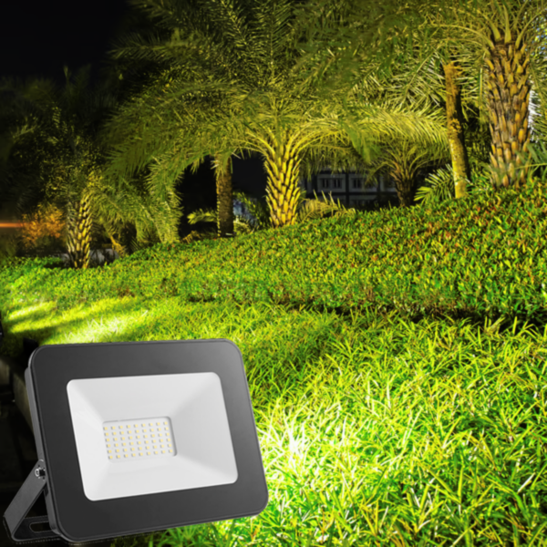 REFLETOR LED 10W SMD 120º IP65 PRETO BIVOLT - BR FRIO - Image 2